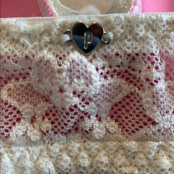 VS PINK White Lace Padded Bralette - Picture 4 of 7